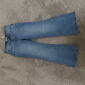 *NWT* Madewell Petite Perfect Flare Jean - Delavan Wash *NWT*